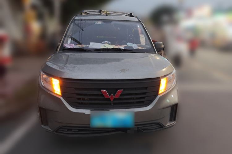 Used Wuling Hongguang PLUS 2020 1.5L Manual Standard Edition 5 Seats Front