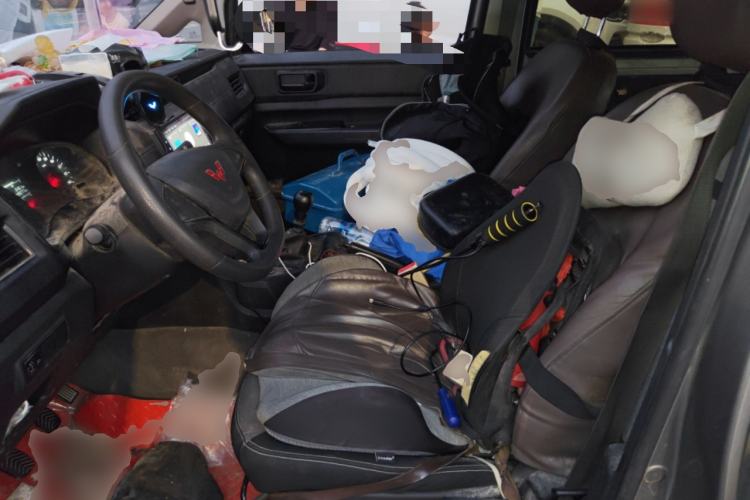 Used Wuling Hongguang PLUS 2020 1.5L Manual Standard Edition 5 Seats Left Front Seat