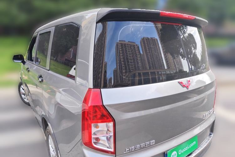 Used Wuling Hongguang PLUS 2020 1.5L Manual Standard Edition 5 Seats Rear Left 45 Deg