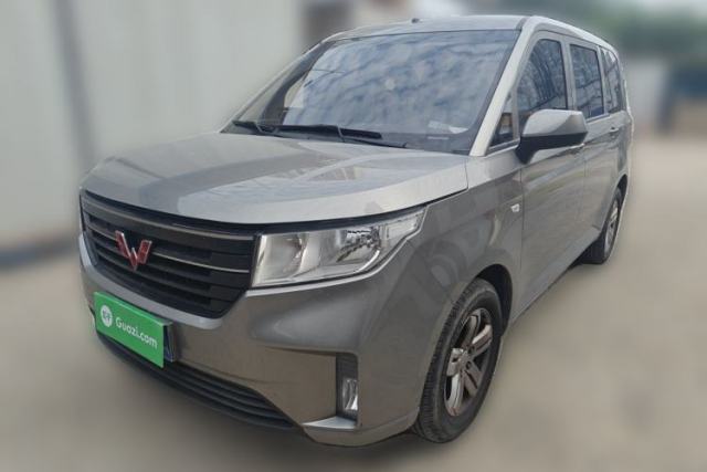 Used Wuling Hongguang PLUS 2020 1.5L Manual Comfort 7-Seater