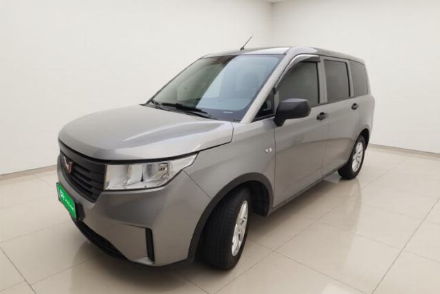Used Wuling Hongguang PLUS 2020 1.5L Manual Standard Edition 5 Seats