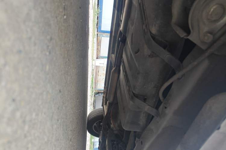 Used Wuling Hongguang PLUS 2020 1.5L Manual Comfort 7-Seater Chassis Rear Right