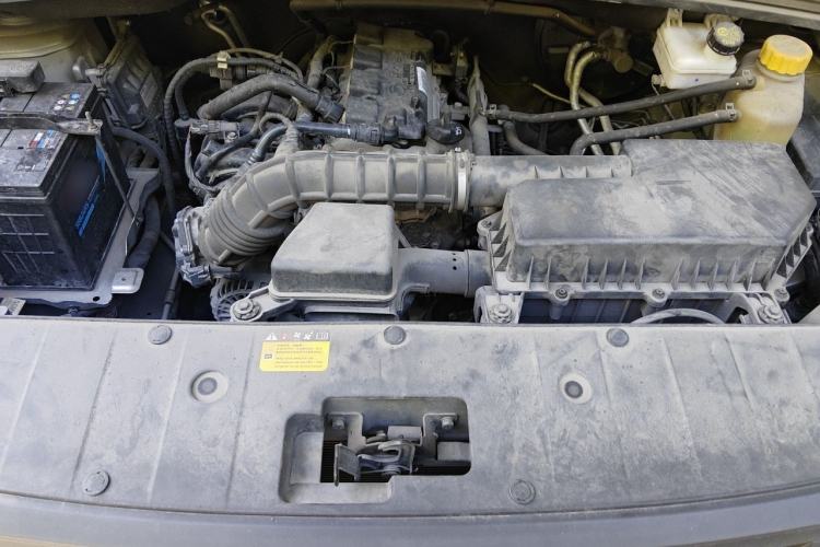 Used Wuling Hongguang PLUS 2020 1.5L Manual Standard Edition 5 Seats Engine Bay