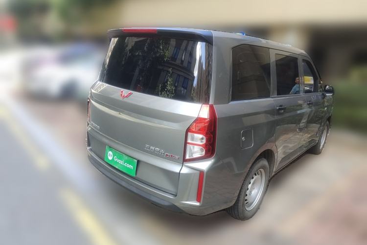 Used Wuling Hongguang PLUS 2020 1.5L Manual Standard Edition 5 Seats Exterior 5