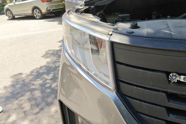 Used Wuling Hongguang PLUS 2020 1.5L Manual Standard Edition 5 Seats Exterior 6