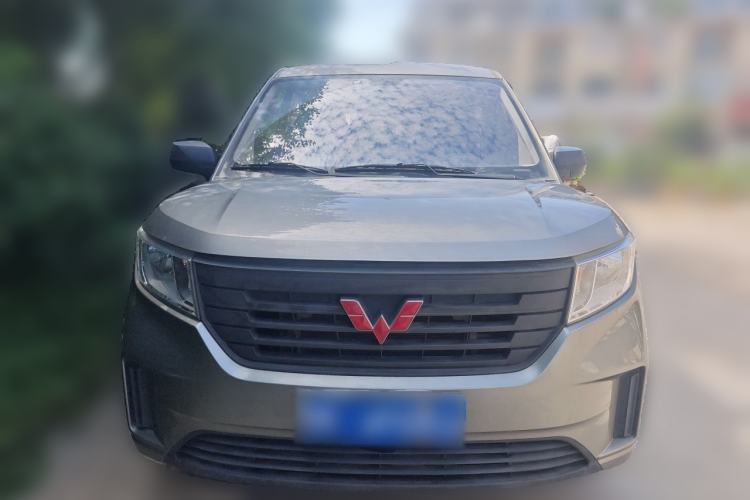 Used Wuling Hongguang PLUS 2020 1.5L Manual Standard Edition 5 Seats Front