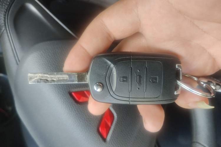 Used Wuling Hongguang PLUS 2020 1.5L Manual Standard Edition 5 Seats Interior 1