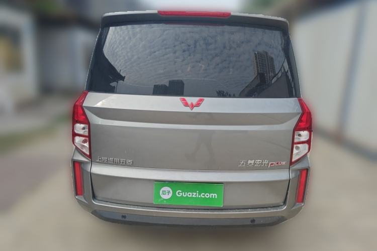 Used Wuling Hongguang PLUS 2020 1.5L Manual Comfort 7-Seater Rear
