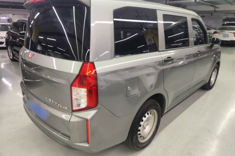 Used Wuling Hongguang PLUS 2020 1.5L Manual Standard Edition 5 Seats Rear Right 45 Deg
