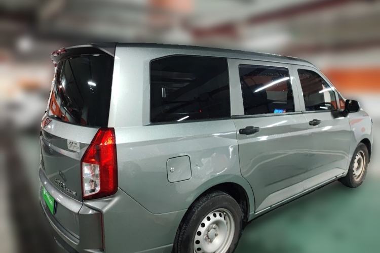 Used Wuling Hongguang PLUS 2020 1.5L Manual Standard Edition 7-Seater Rear Right 45 Deg