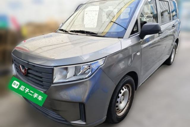 Used Wuling Hongguang PLUS 2020 1.5L Manual Standard Edition 7-Seater