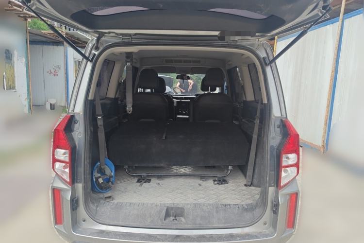 Used Wuling Hongguang PLUS 2020 1.5L Manual Comfort 7-Seater Trunk