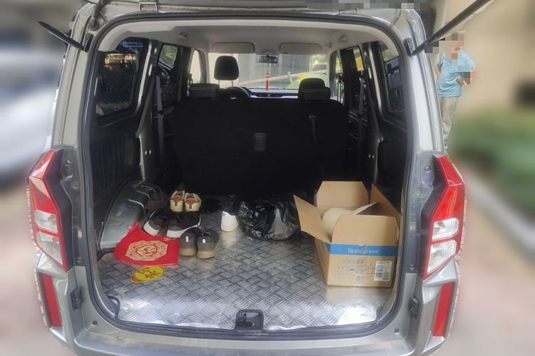 Used Wuling Hongguang PLUS 2020 1.5L Manual Standard Edition 5 Seats Trunk