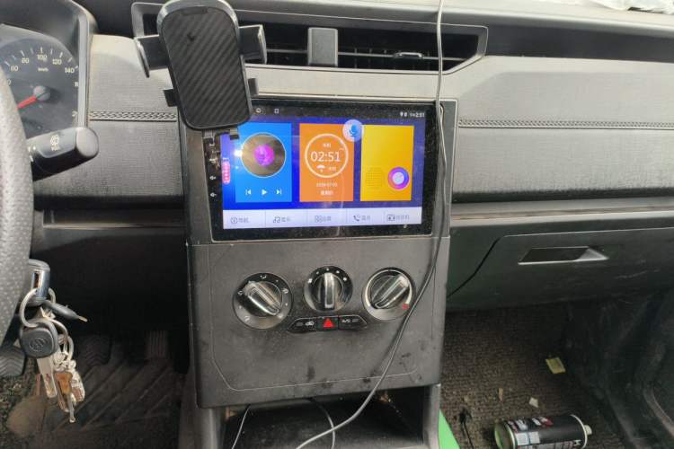 Used Wuling Hongguang PLUS 2020 1.5L Manual Standard Edition 5 Seats Audio And AC Panel