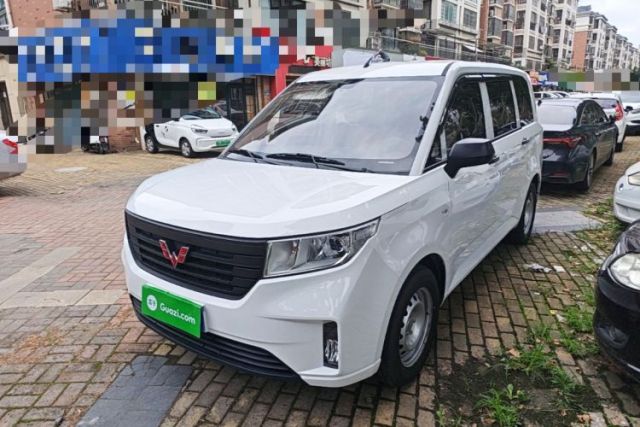 Used Wuling Hongguang PLUS 2020 1.5L Manual Standard Edition 5 Seats