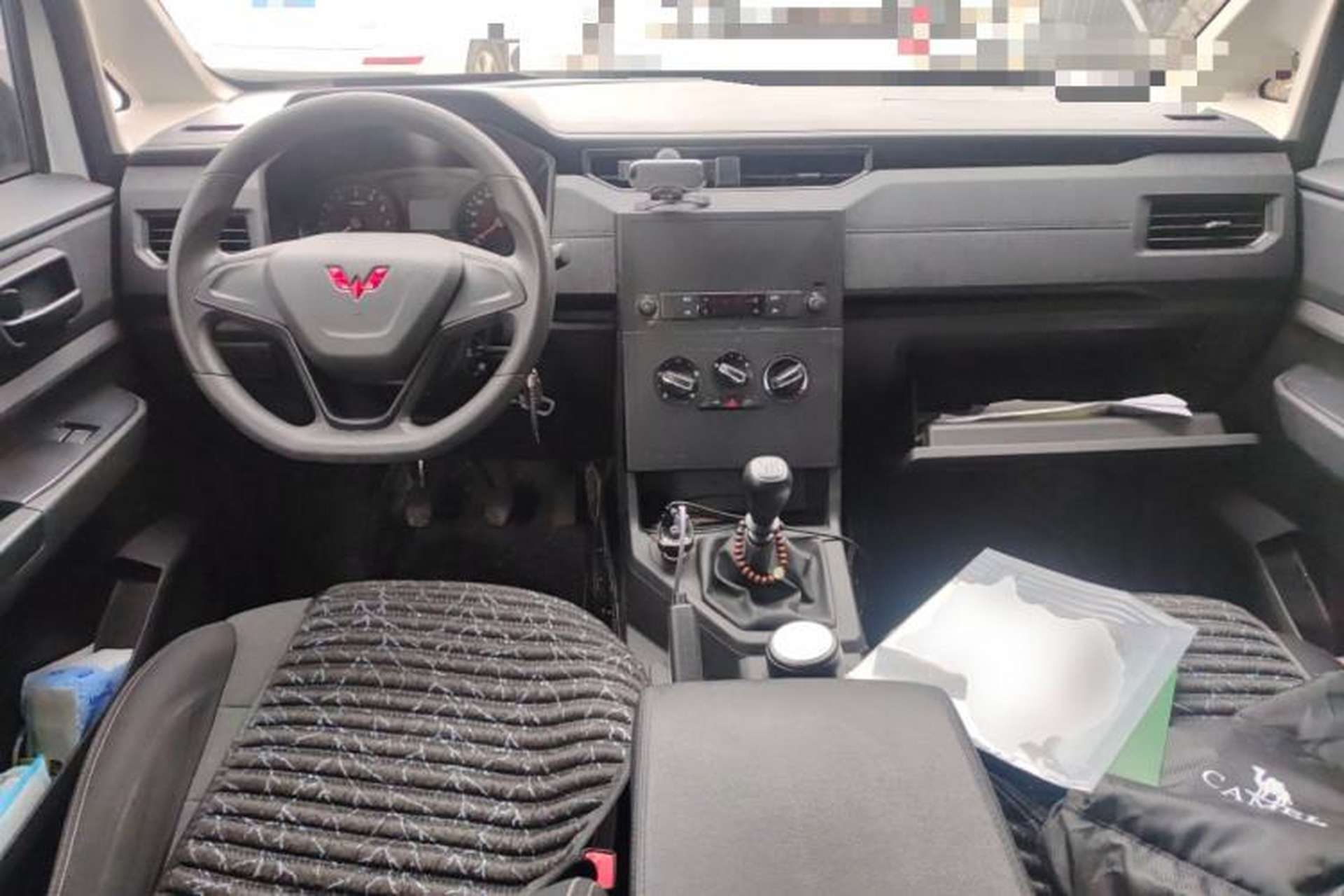 Used Wuling Hongguang PLUS 2020 1.5L Manual Standard Edition 5 Seats Center Console