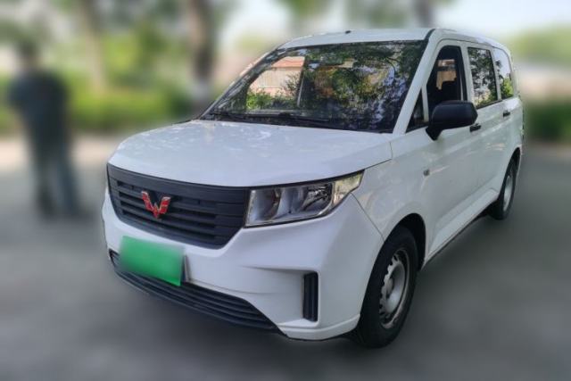 Used Wuling Hongguang PLUS 2020 1.5L Manual Standard Edition 5 Seats