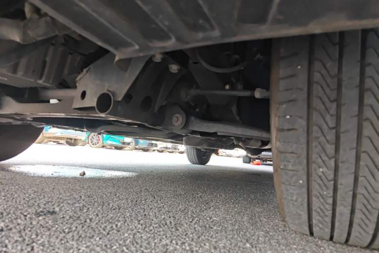 Used Wuling Hongguang PLUS 2020 1.5L Manual Standard Edition 7-Seater Chassis Front Left