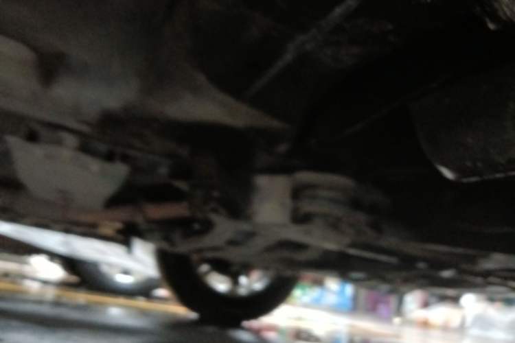 Used Wuling Hongguang PLUS 2020 1.5L Manual Comfort 7-Seater Chassis Front Right