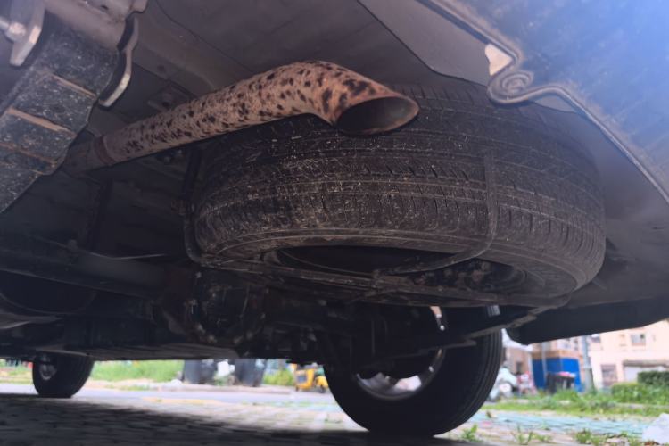 Used Wuling Hongguang PLUS 2020 1.5L Manual Comfort 7-Seater Chassis Rear Left