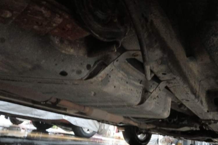 Used Wuling Hongguang PLUS 2020 1.5L Manual Comfort 7-Seater Chassis Rear Right