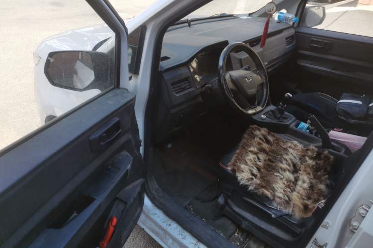 Used Wuling Hongguang PLUS 2020 1.5L Manual Standard Edition 5 Seats Driver Seat