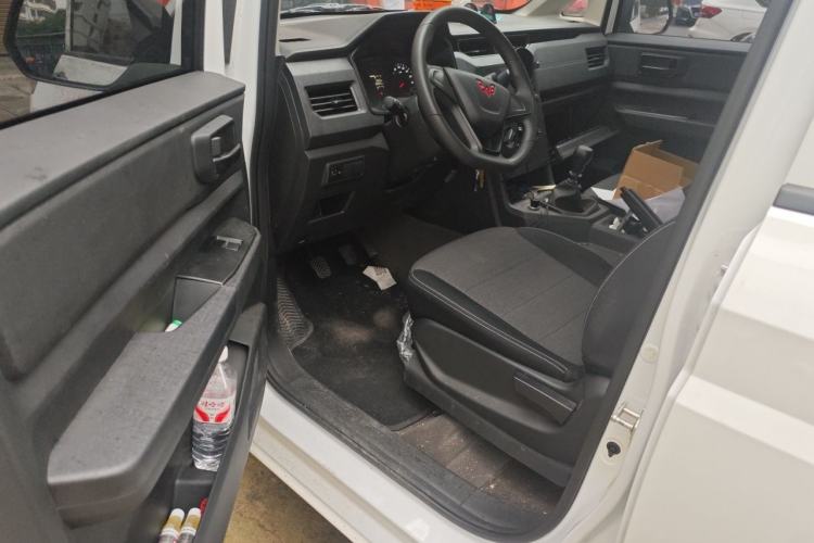 Used Wuling Hongguang PLUS 2020 1.5L Manual Standard Edition 5 Seats Driver Seat