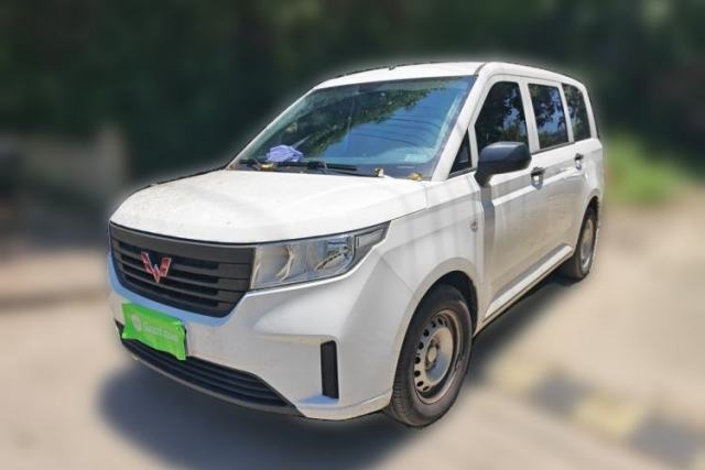 Used Wuling Hongguang PLUS 2020 1.5L Manual Standard Edition 5 Seats