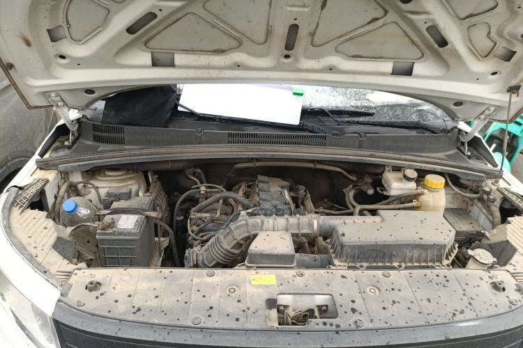 Used Wuling Hongguang PLUS 2020 1.5L Manual Standard Edition 7-Seater Engine Bay