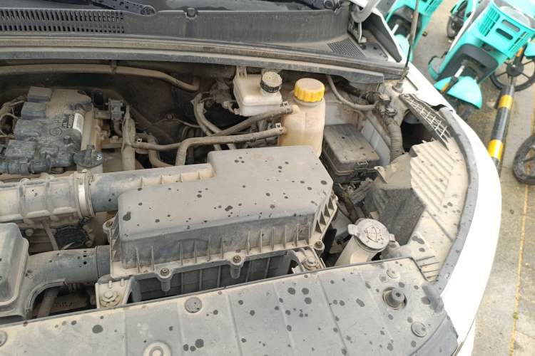 Used Wuling Hongguang PLUS 2020 1.5L Manual Standard Edition 7-Seater Engine Bay Left
