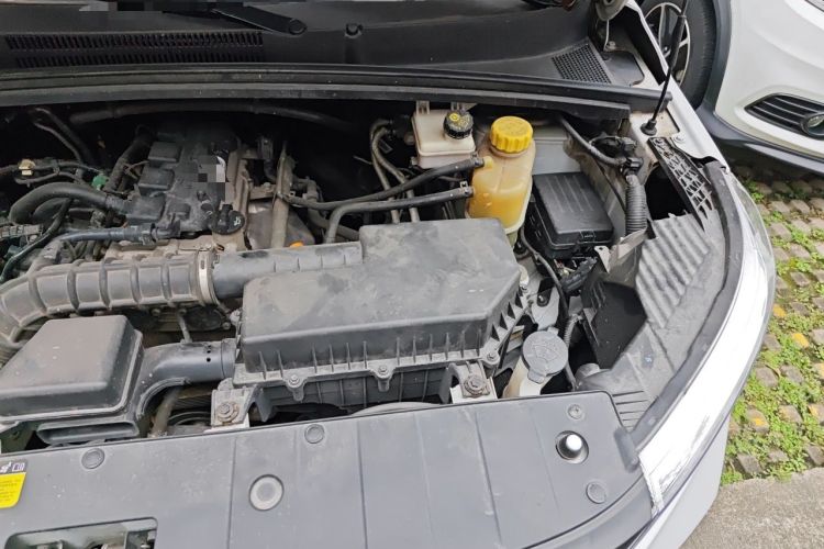 Used Wuling Hongguang PLUS 2020 1.5L Manual Standard Edition 5 Seats Engine Bay Left
