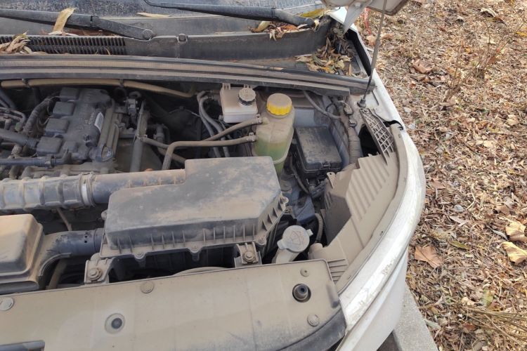 Used Wuling Hongguang PLUS 2020 1.5L Manual Standard Edition 7-Seater Engine Bay Left