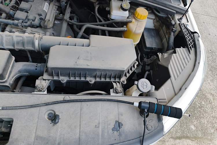 Used Wuling Hongguang PLUS 2020 1.5L Manual Standard Edition 5 Seats Engine Bay Left