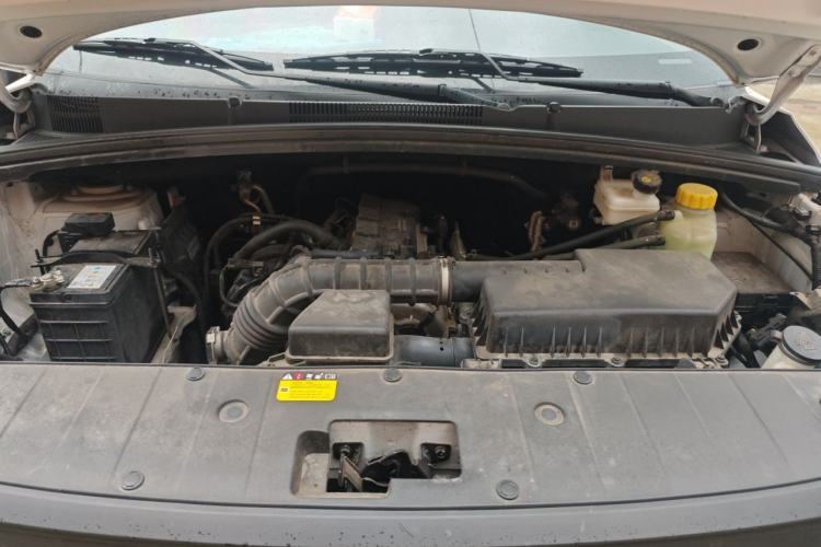 Used Wuling Hongguang PLUS 2020 1.5L Manual Standard Edition 5 Seats Engine Bay