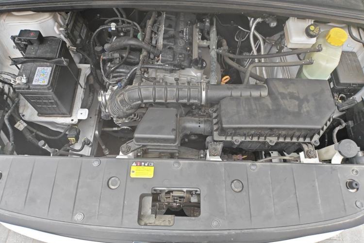 Used Wuling Hongguang PLUS 2020 1.5L Manual Standard Edition 5 Seats Engine Bay
