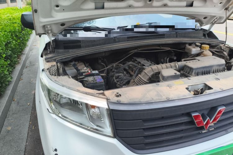 Used Wuling Hongguang PLUS 2020 1.5L Manual Standard Edition 5 Seats Engine Bay Right