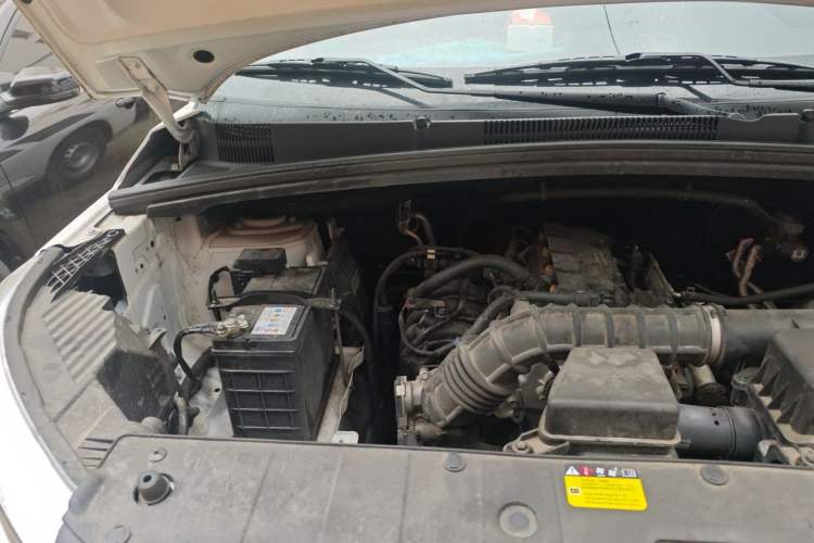 Used Wuling Hongguang PLUS 2020 1.5L Manual Standard Edition 5 Seats Engine Bay Right