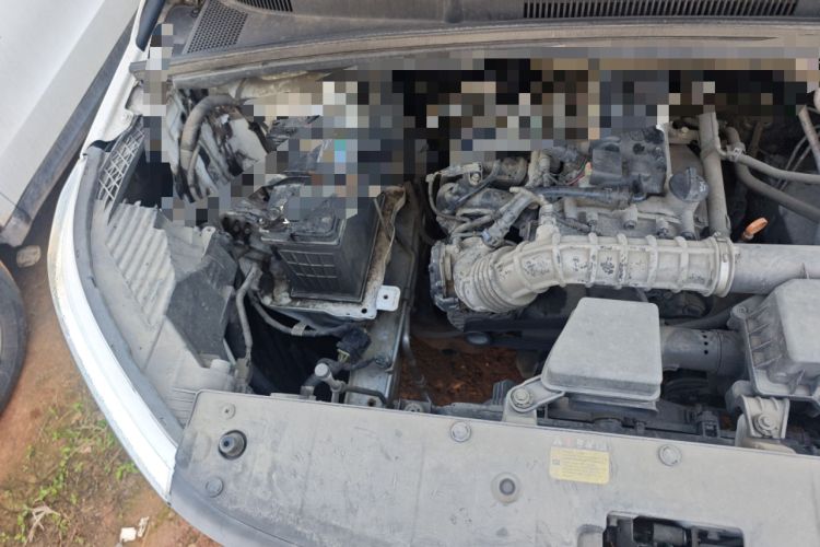 Used Wuling Hongguang PLUS 2020 1.5L Manual Standard Edition 5 Seats Engine Bay Right