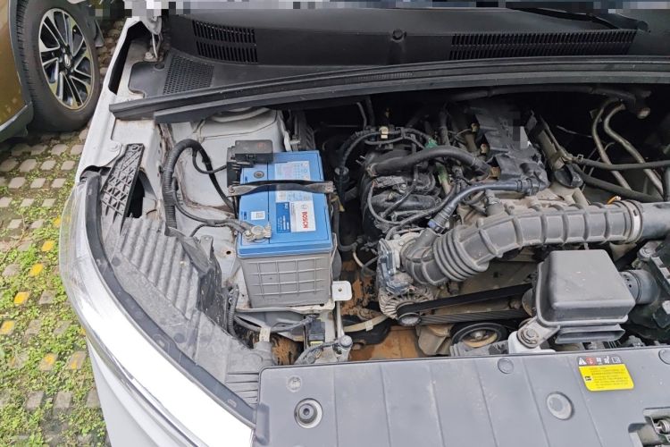 Used Wuling Hongguang PLUS 2020 1.5L Manual Standard Edition 5 Seats Engine Bay Right