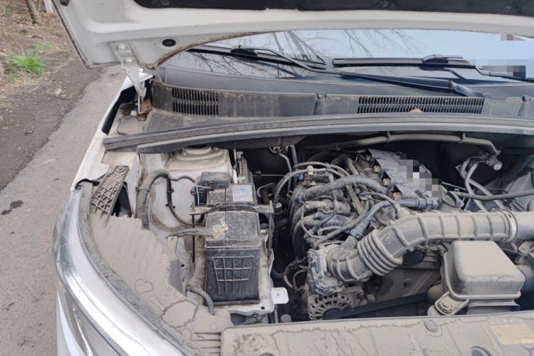 Used Wuling Hongguang PLUS 2020 1.5L Manual Standard Edition 5 Seats Engine Bay Right