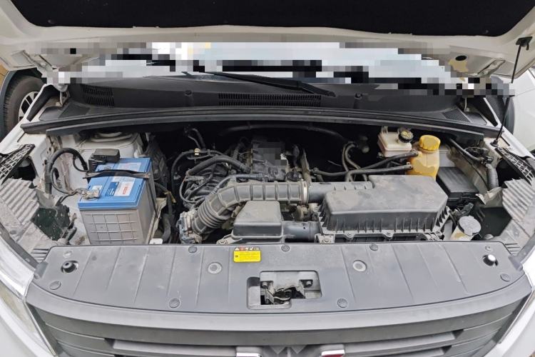 Used Wuling Hongguang PLUS 2020 1.5L Manual Standard Edition 5 Seats Engine Bay