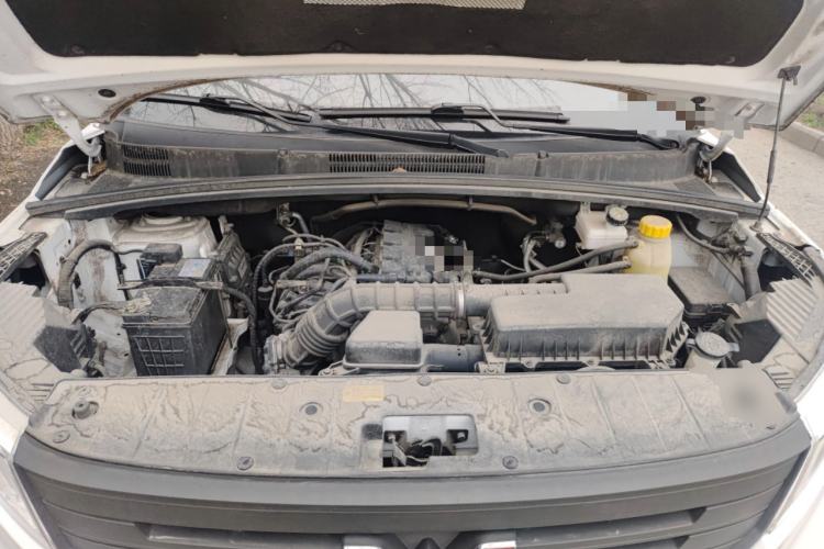 Used Wuling Hongguang PLUS 2020 1.5L Manual Standard Edition 5 Seats Engine Bay