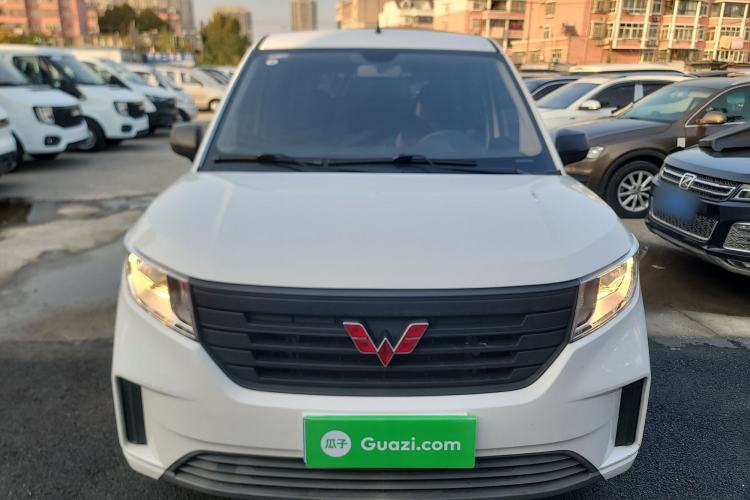 Used Wuling Hongguang PLUS 2020 1.5L Manual Standard Edition 7-Seater Exterior 1
