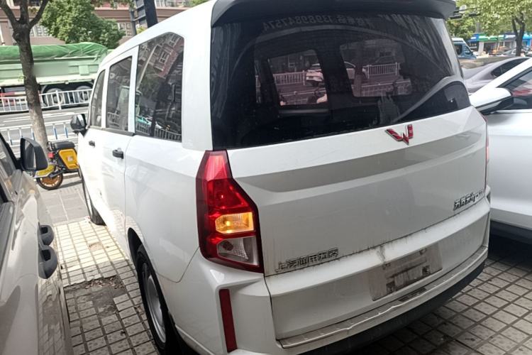 Used Wuling Hongguang PLUS 2020 1.5L Manual Standard Edition 7-Seater Exterior 2