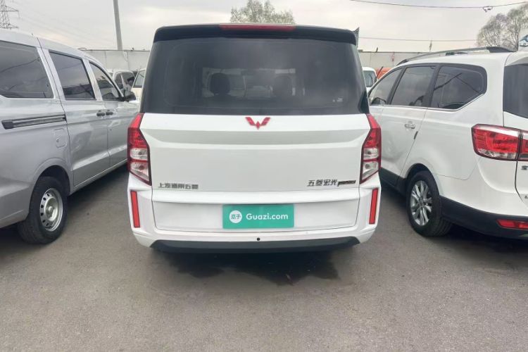 Used Wuling Hongguang PLUS 2020 1.5L Manual Standard Edition 5 Seats Exterior 3