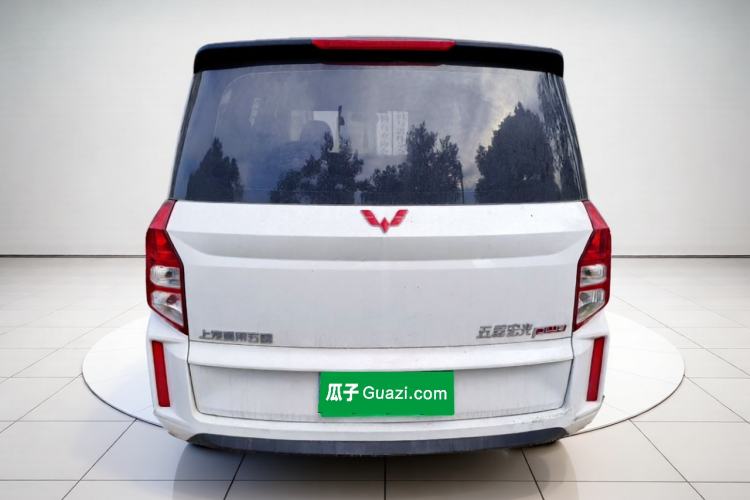 Used Wuling Hongguang PLUS 2020 1.5L Manual Standard Edition 5 Seats Exterior 4