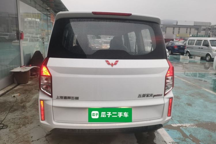 Used Wuling Hongguang PLUS 2020 1.5L Manual Comfort 7-Seater Exterior 4