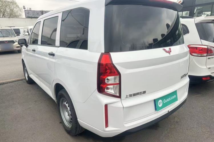 Used Wuling Hongguang PLUS 2020 1.5L Manual Standard Edition 5 Seats Exterior 5