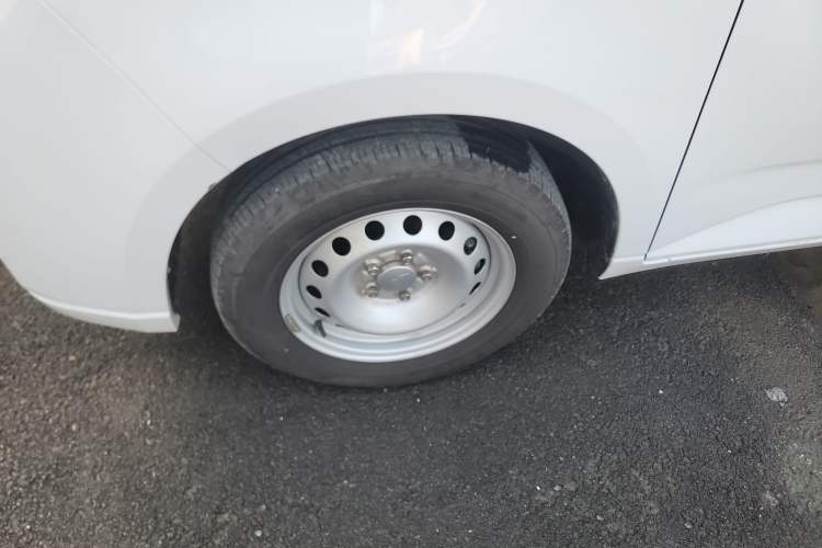 Used Wuling Hongguang PLUS 2020 1.5L Manual Standard Edition 7-Seater Exterior 7
