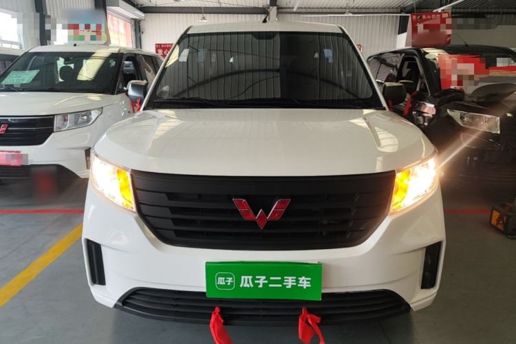 Used Wuling Hongguang PLUS 2020 1.5L Manual Standard Edition 5 Seats Front